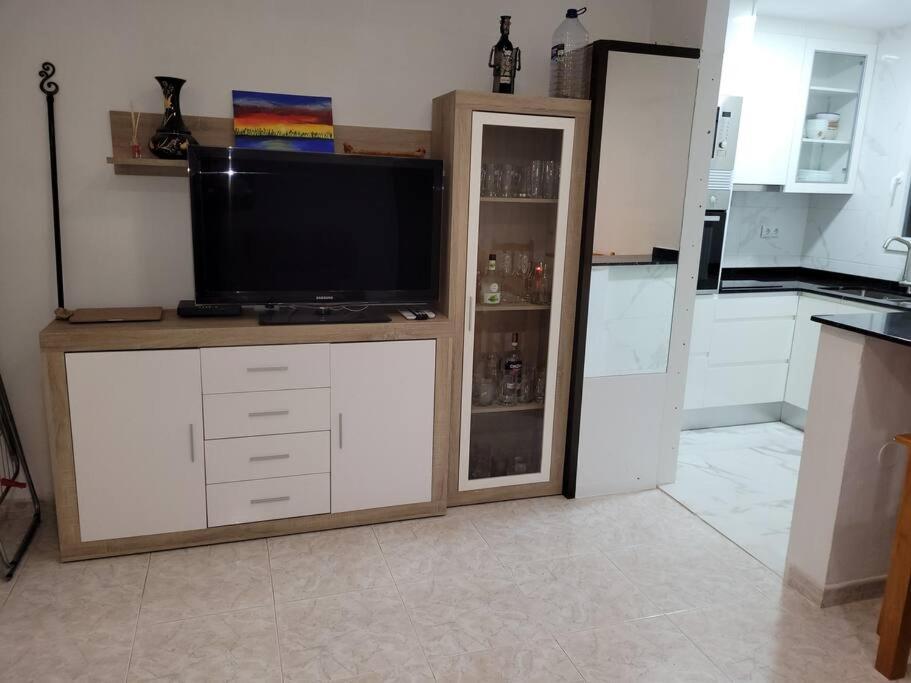 Apartamento Bajo Con Terraza Y Piscina Torrevieja Esterno foto