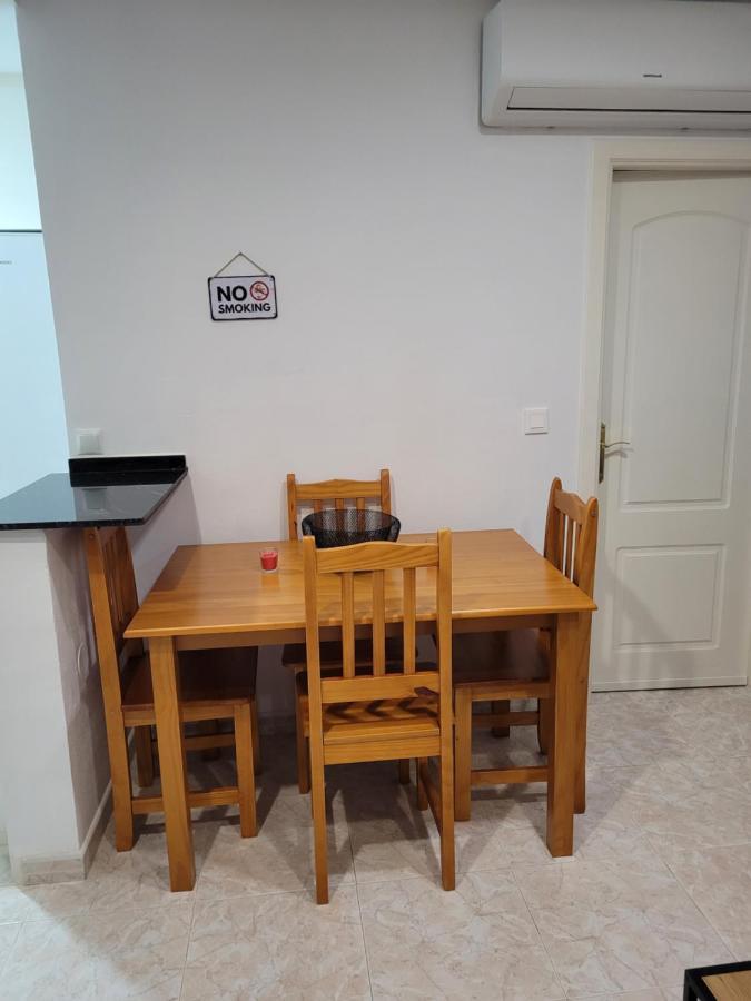 Apartamento Bajo Con Terraza Y Piscina Torrevieja Esterno foto