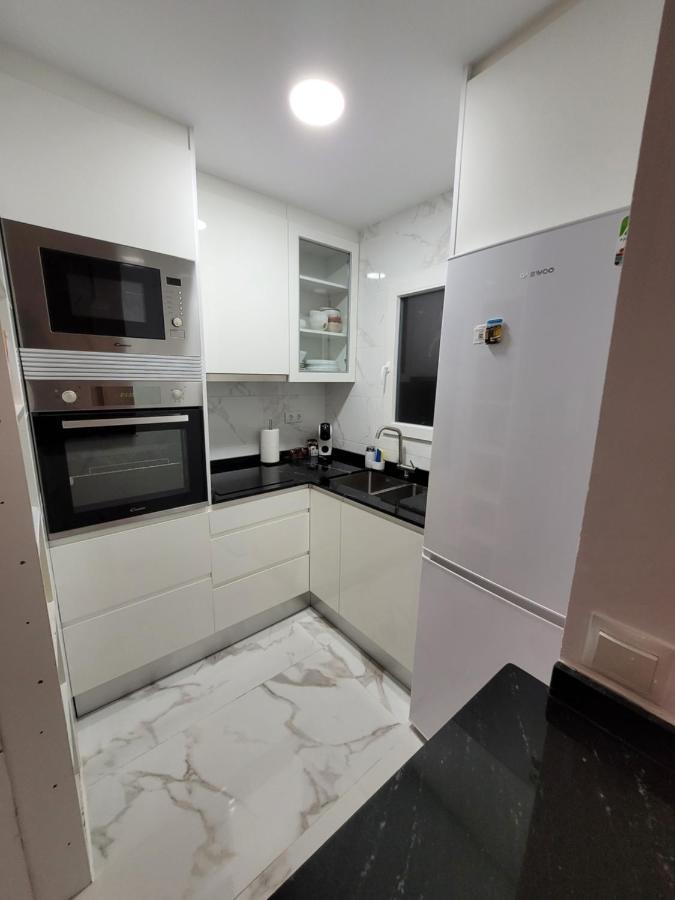 Apartamento Bajo Con Terraza Y Piscina Torrevieja Esterno foto