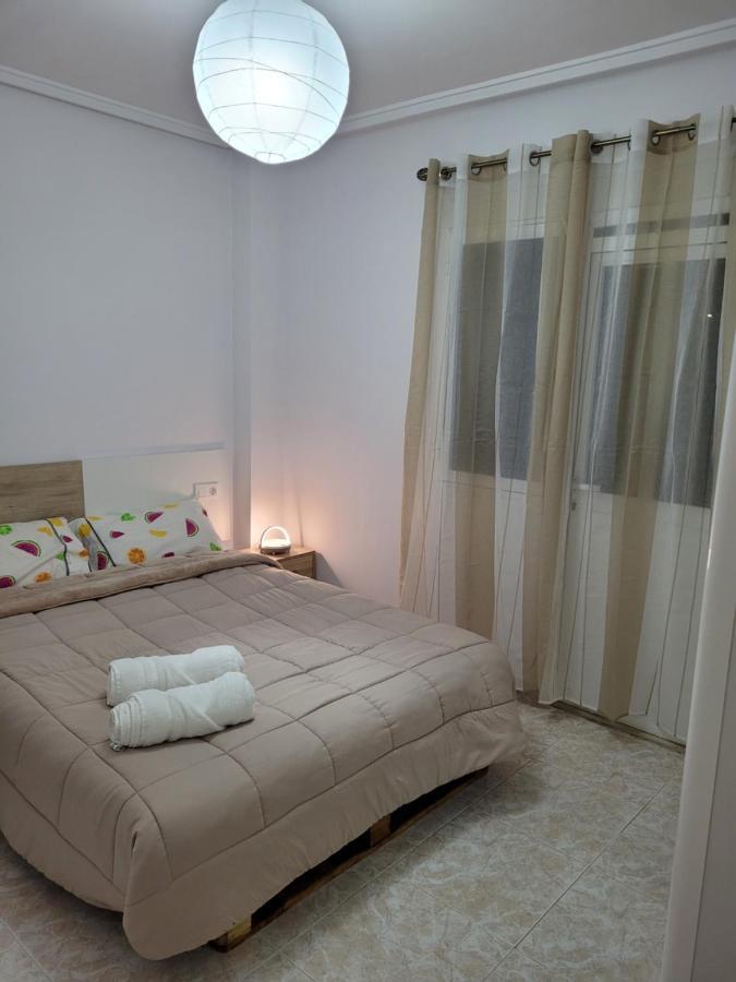 Apartamento Bajo Con Terraza Y Piscina Torrevieja Esterno foto