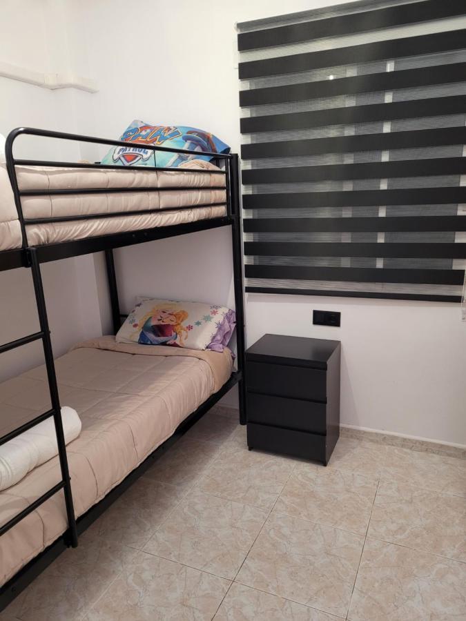 Apartamento Bajo Con Terraza Y Piscina Torrevieja Esterno foto